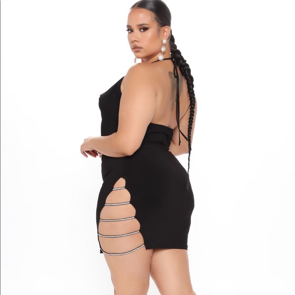 Dress - Picture 3 of 4